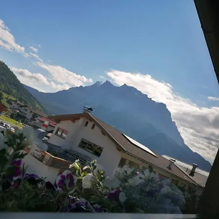 Apart Leitner レルモース