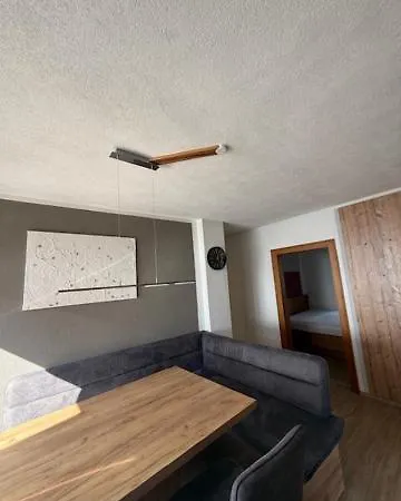 Leitner Apartman *