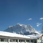Leitner Apartment *